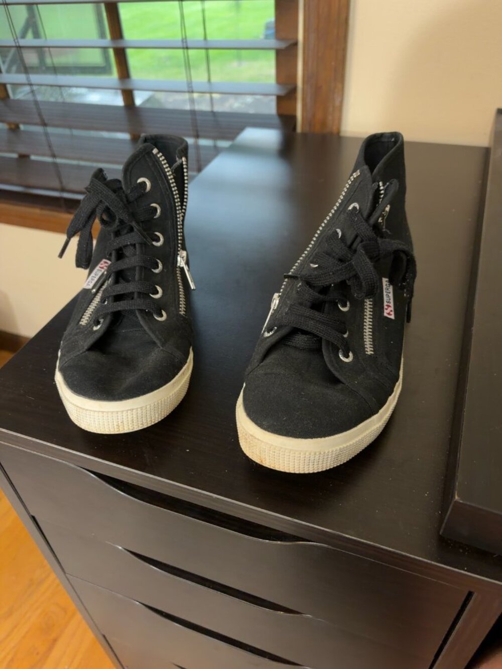 Superga Black Canvas High Top Sneakers Silver Zippers Women’s 7.5 EU 38